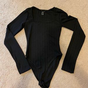 Forever 21 black long sleeve‎ bodysuit